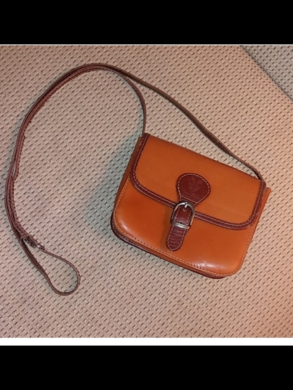 Vera Pelle Cognac Leather Crossbody with Dark Trim and Buckle